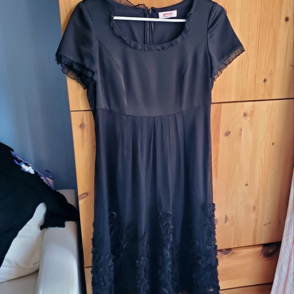 Gimo's Paris LBD Black Satin & Mesh Ruffled Shirt Sleeve  Dress Size Small